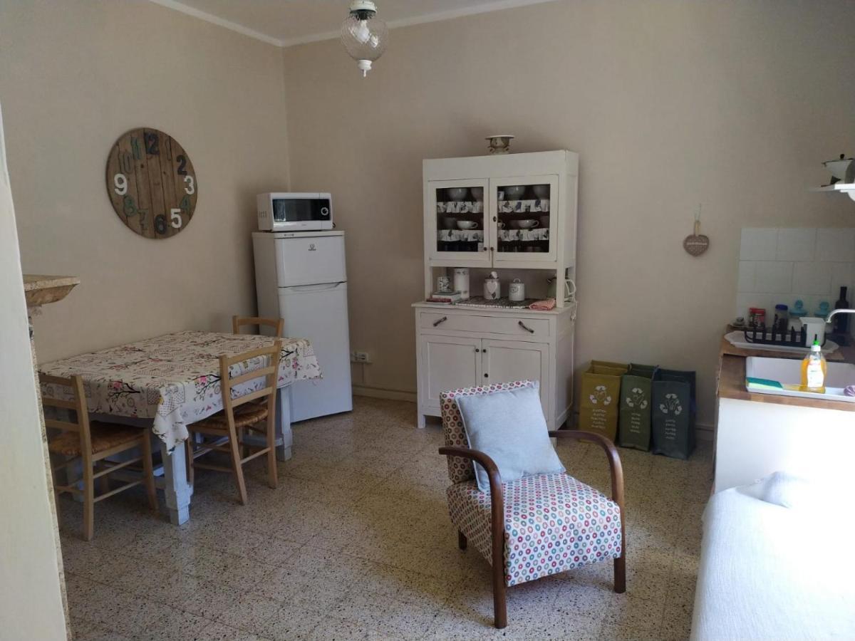 Calvi dellʼ Umbria Tramonti E Valli מראה חיצוני תמונה