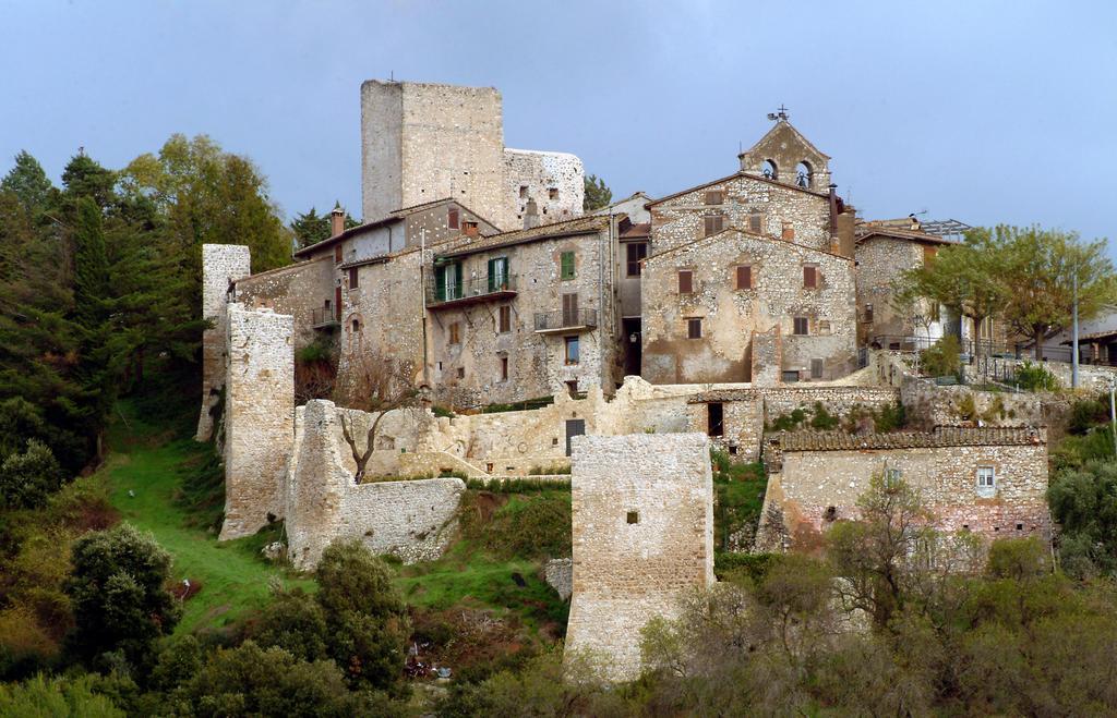 Calvi dellʼ Umbria Tramonti E Valli מראה חיצוני תמונה